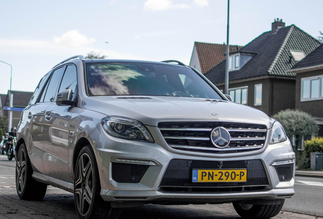 Mercedes-Benz ML 63 AMG W166