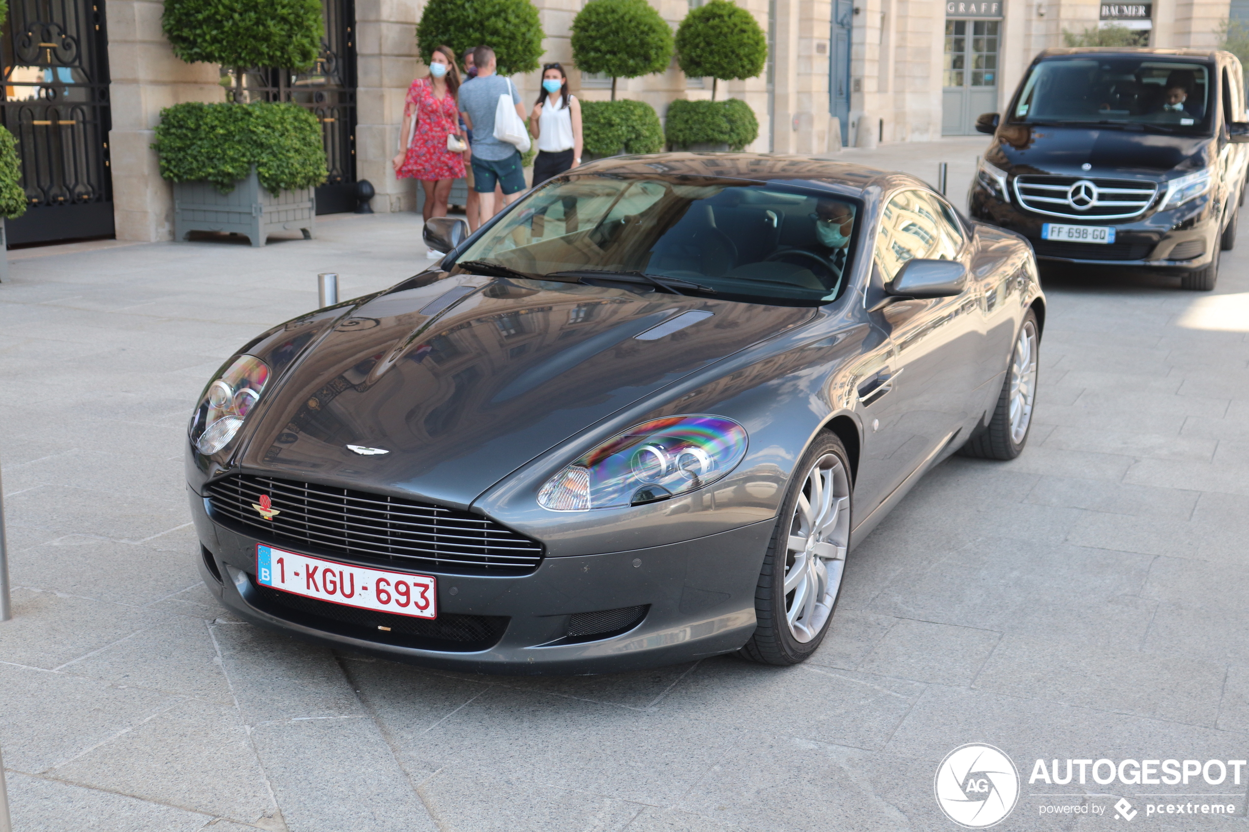 Aston Martin DB9