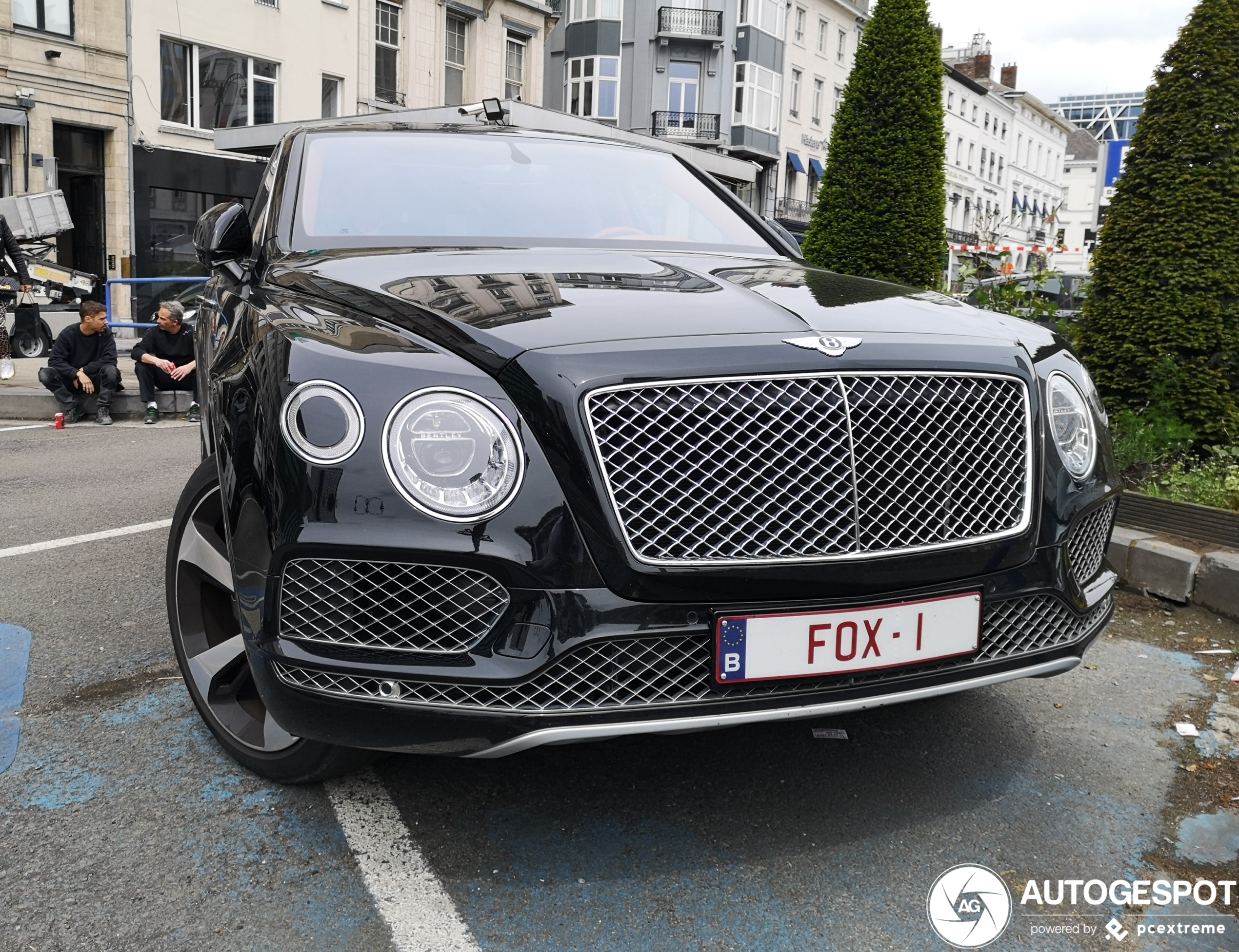 Bentley Bentayga V8