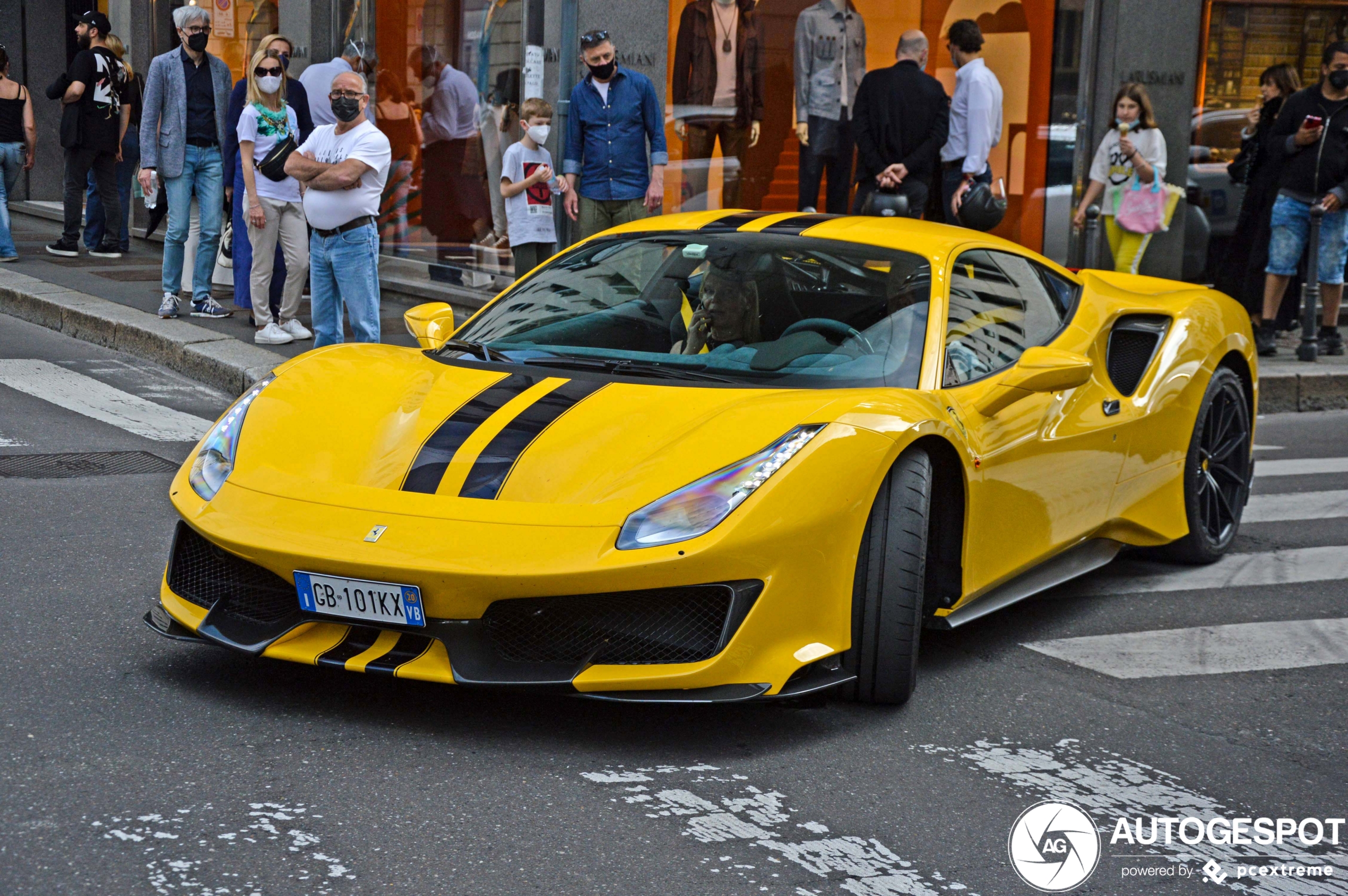 Ferrari 488 Pista