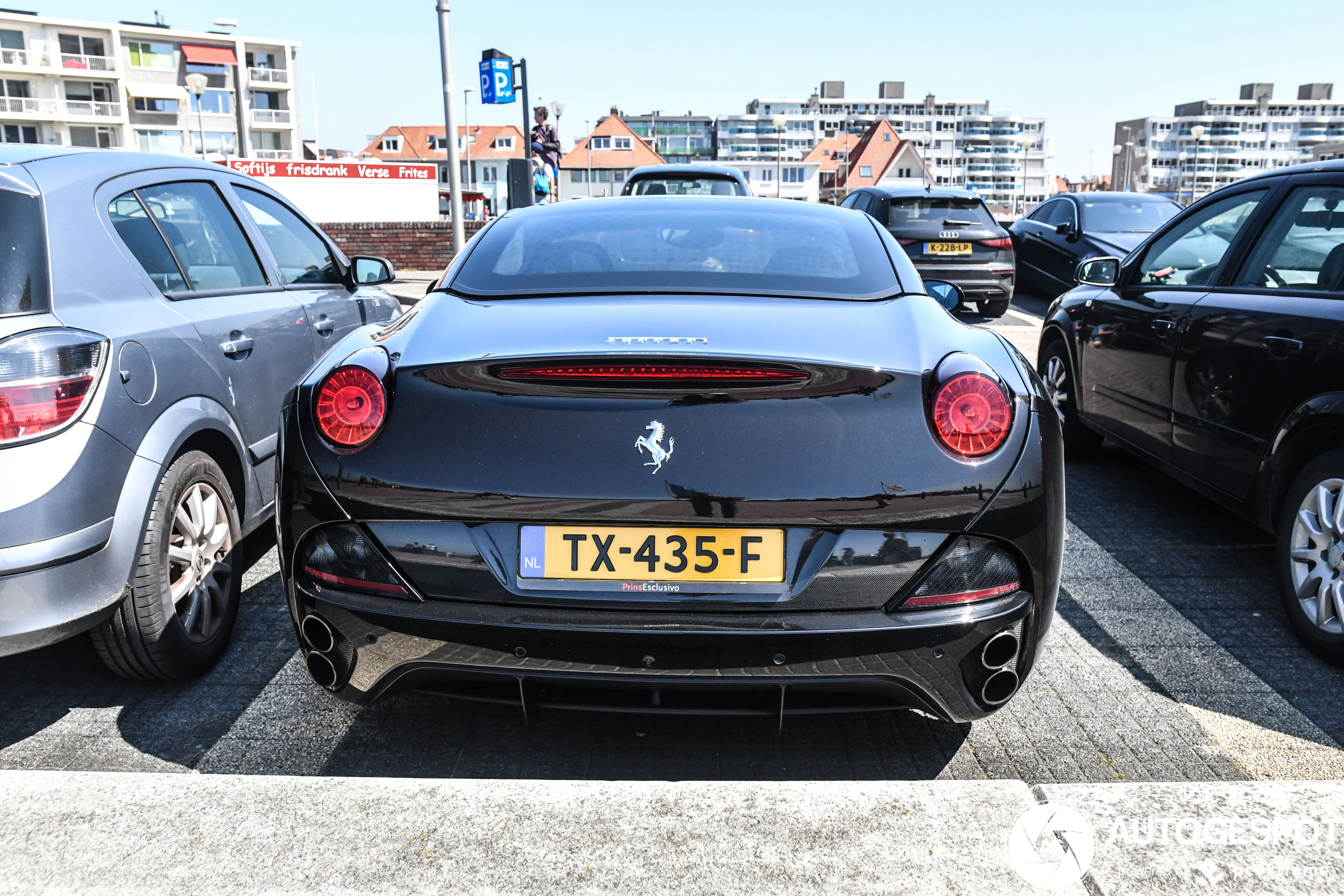 Ferrari California