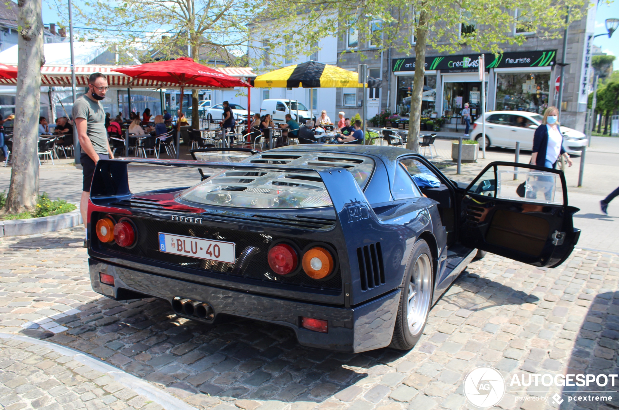 Ferrari F40 in Blu Pozzi is bijzonder