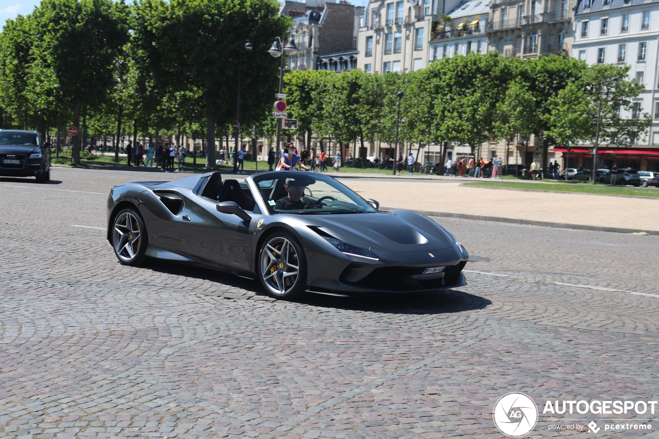 Ferrari F8 Spider