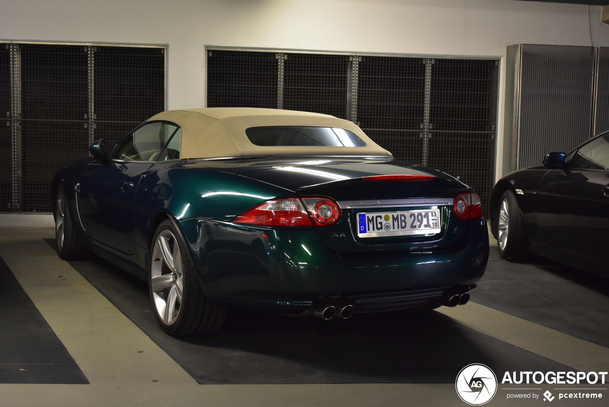 Jaguar XKR Convertible 2006