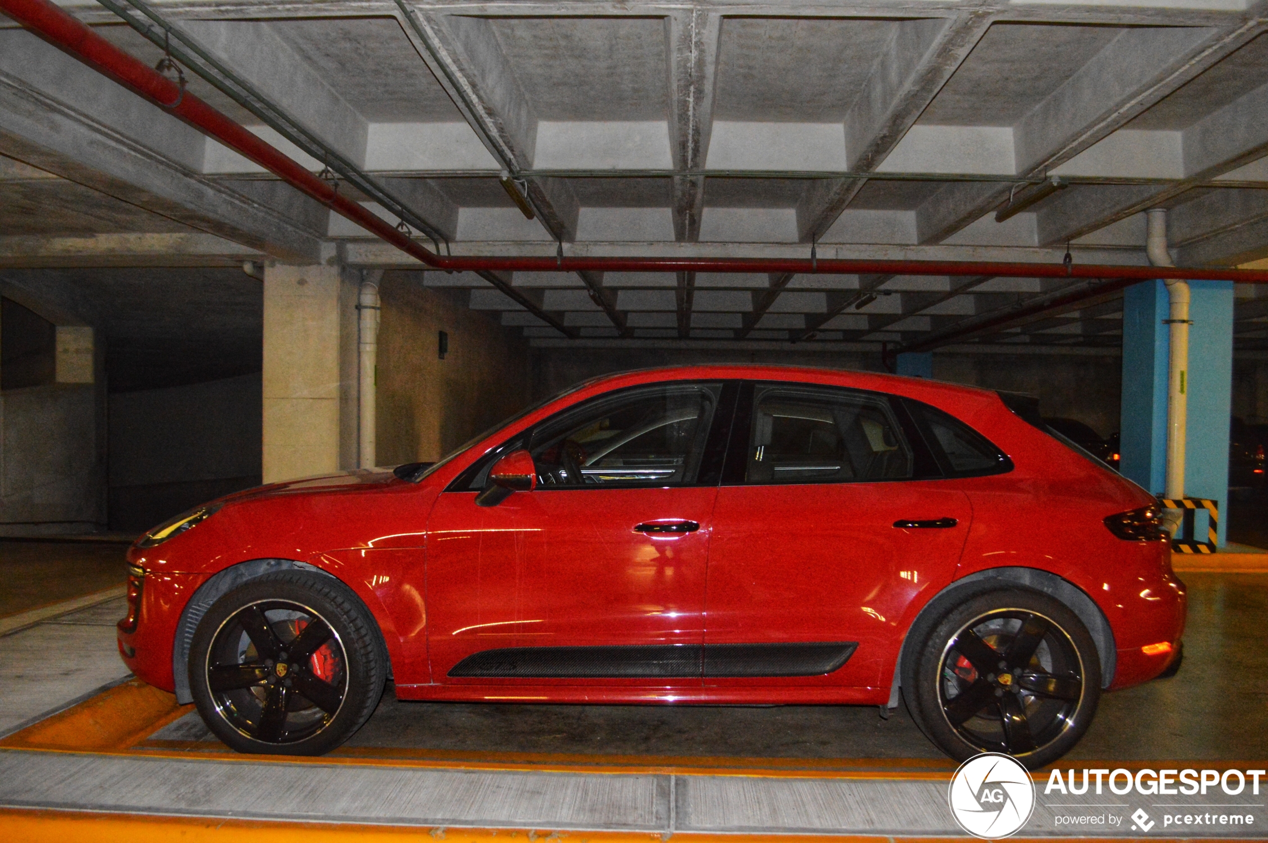 Porsche 95B Macan GTS