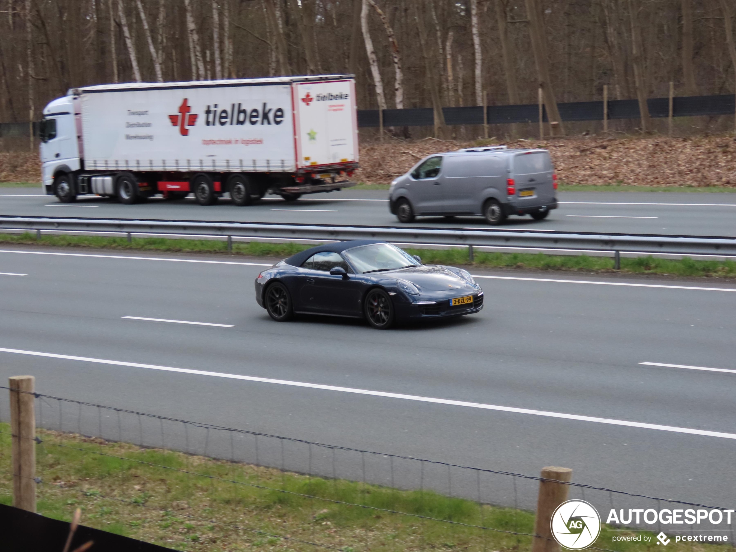 Porsche 991 Carrera 4S Cabriolet MkI