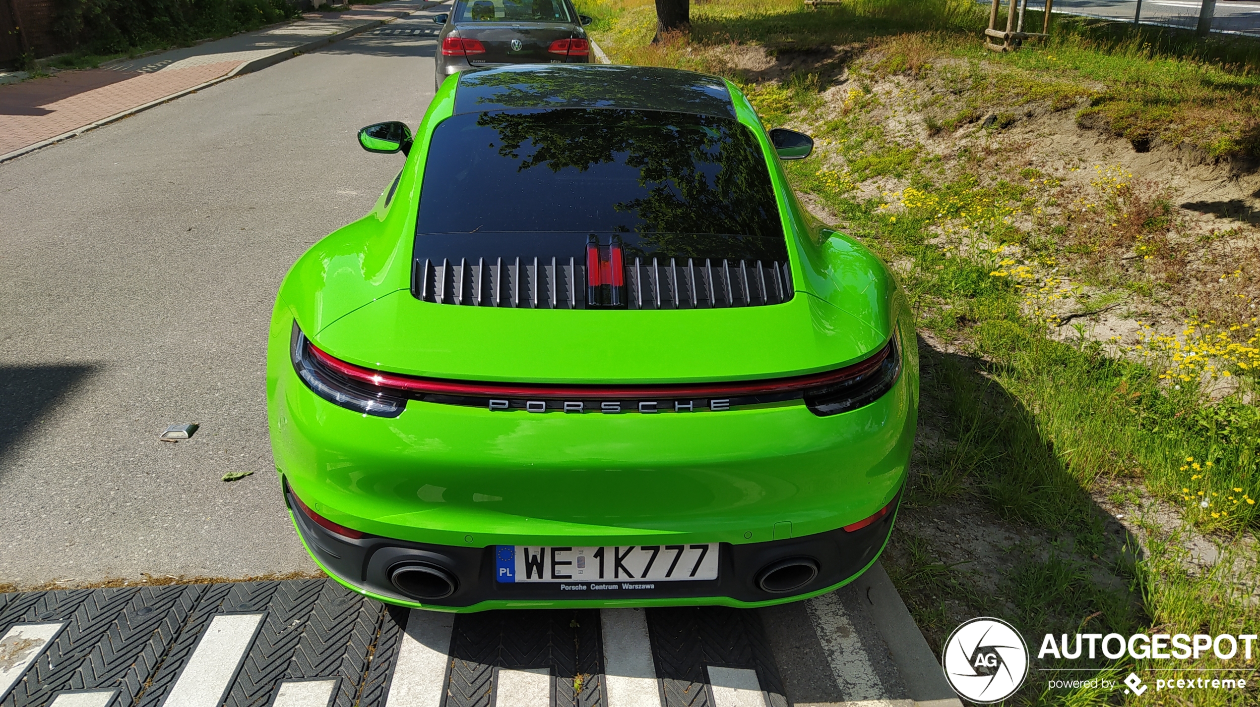 Porsche 992 Carrera 4S