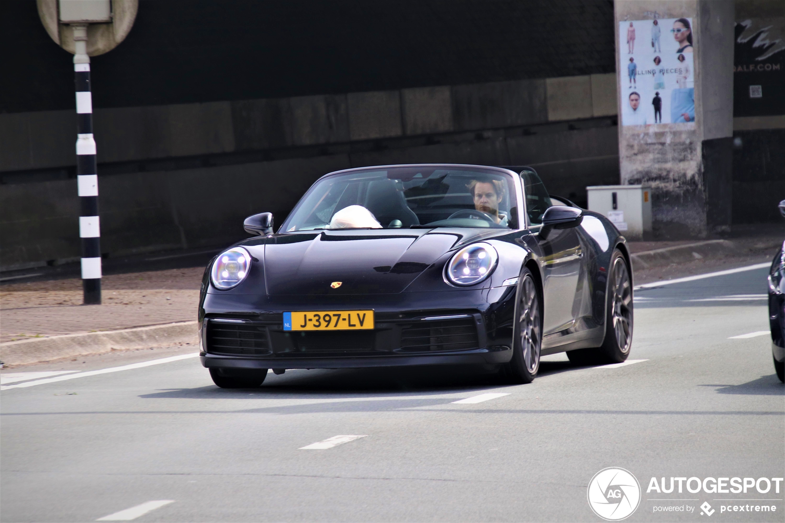 Porsche 992 Carrera S Cabriolet