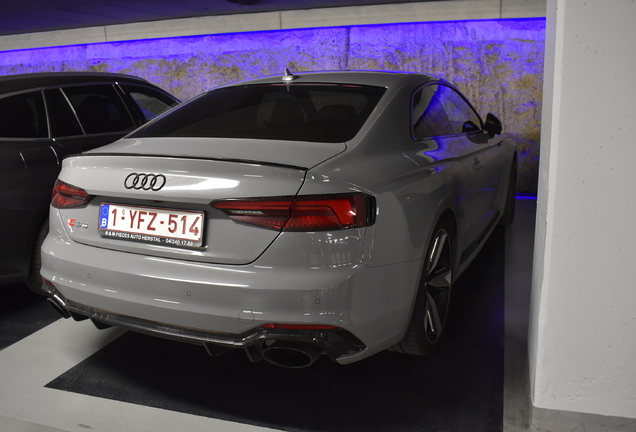 Audi RS5 B9