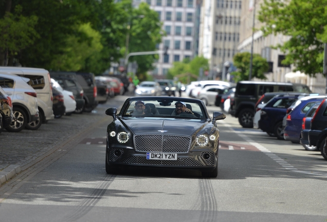 Bentley Continental GTC V8 2020