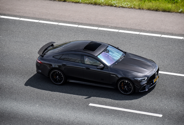 Mercedes-AMG GT 63 S X290