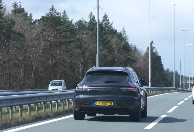 Porsche 95B Macan GTS MkII