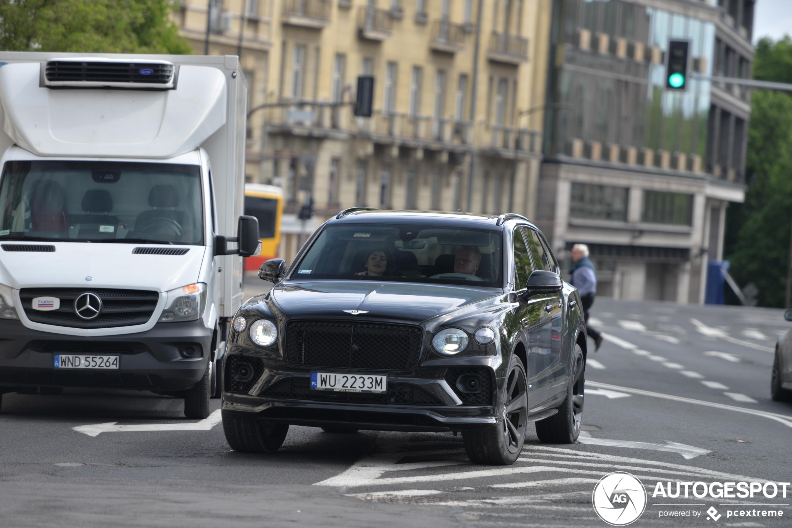 Bentley Bentayga V8 2021