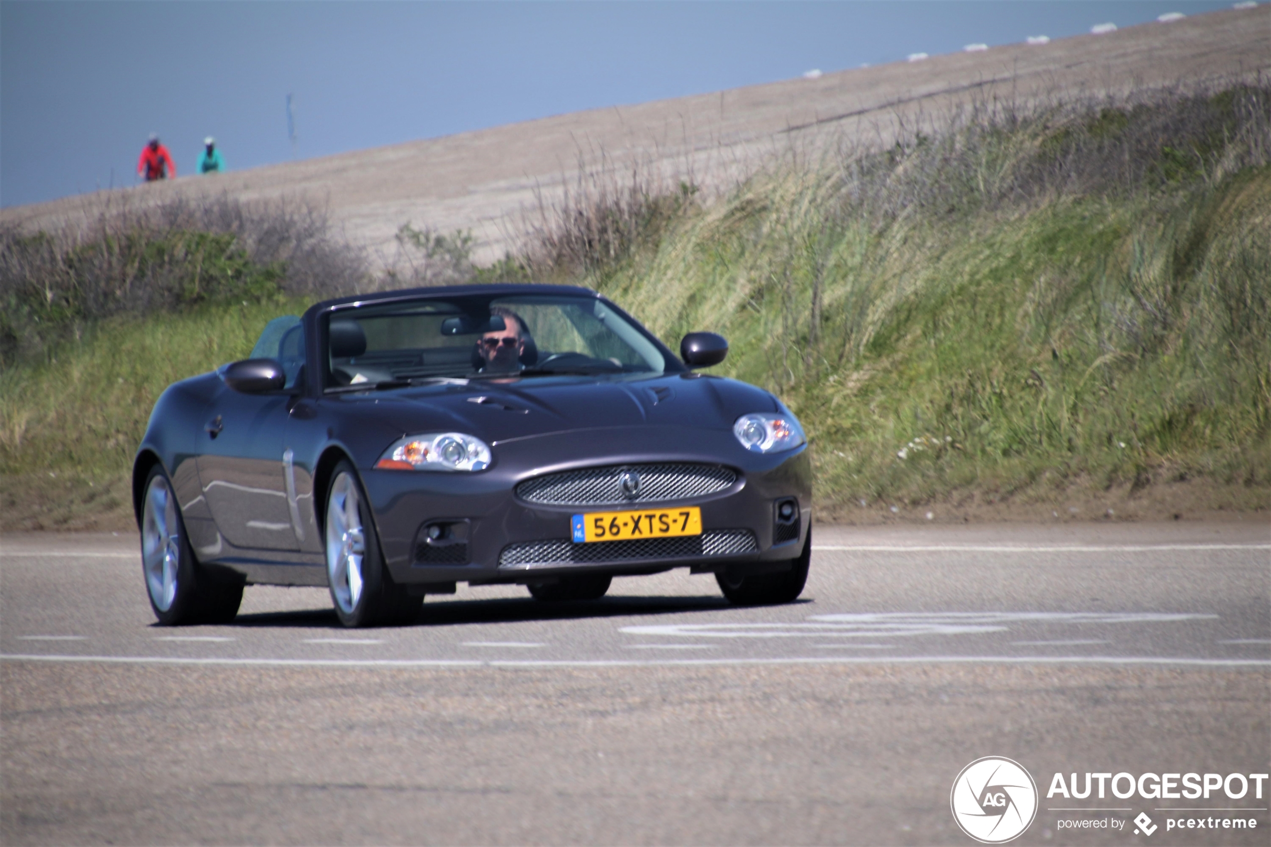 Jaguar XKR Convertible 2006