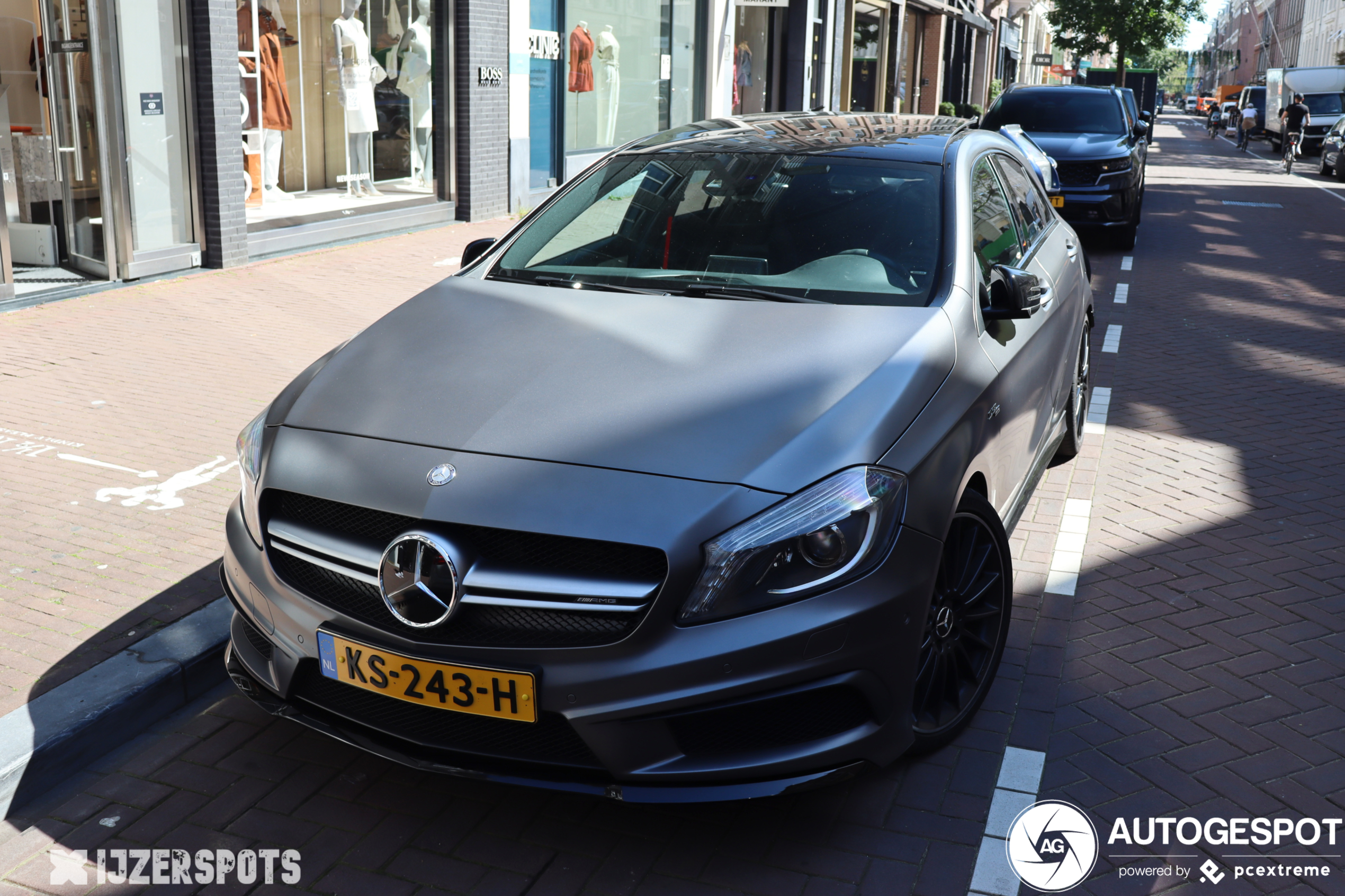 Mercedes-Benz A 45 AMG