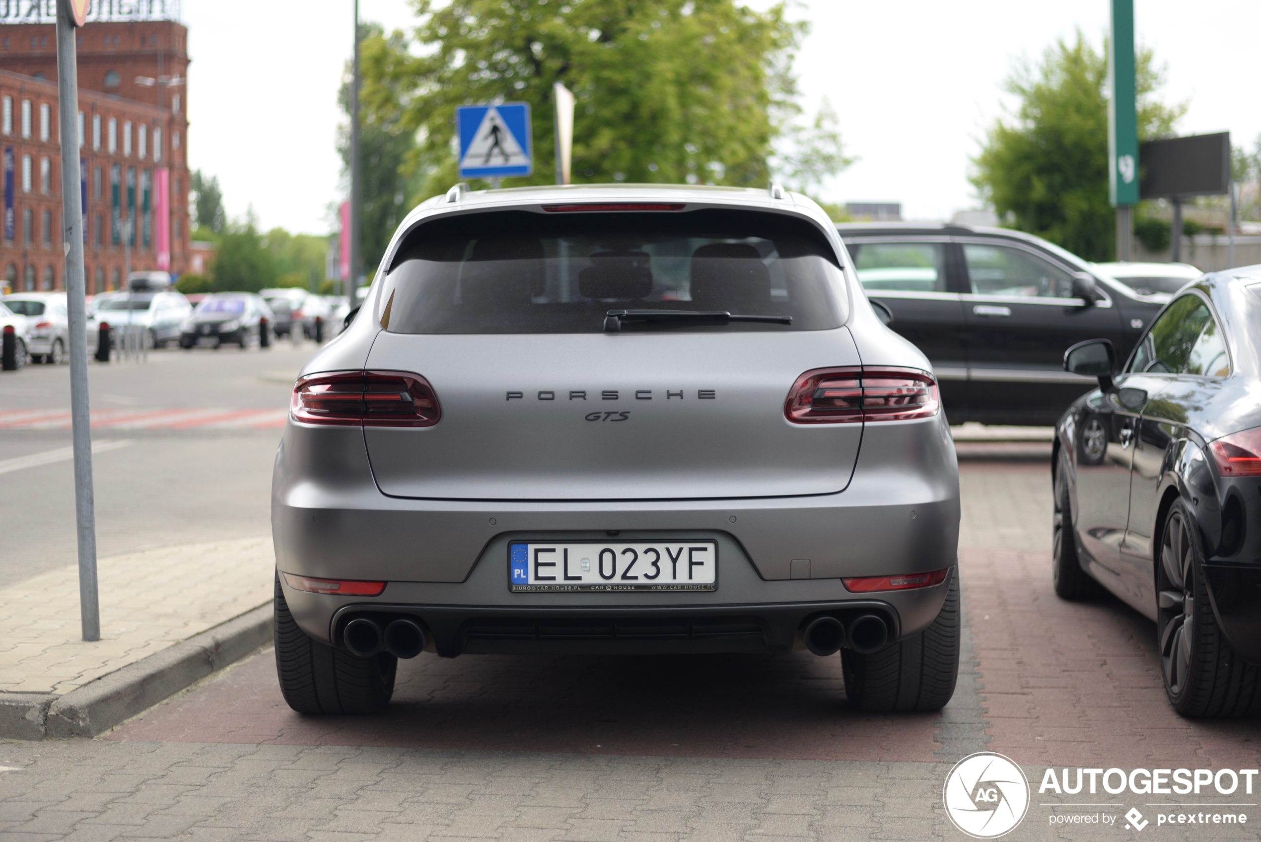 Porsche 95B Macan GTS