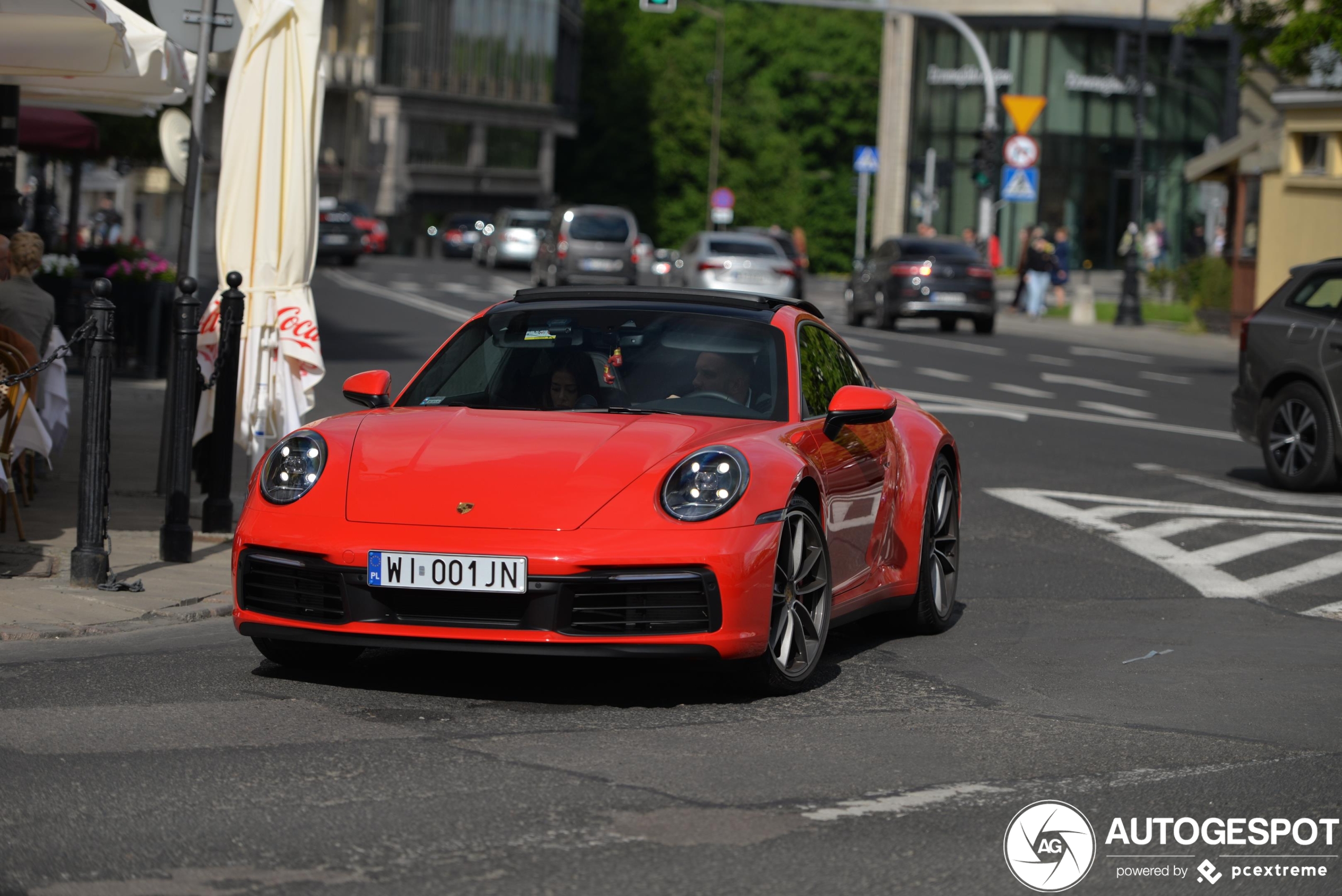 Porsche 992 Carrera 4S