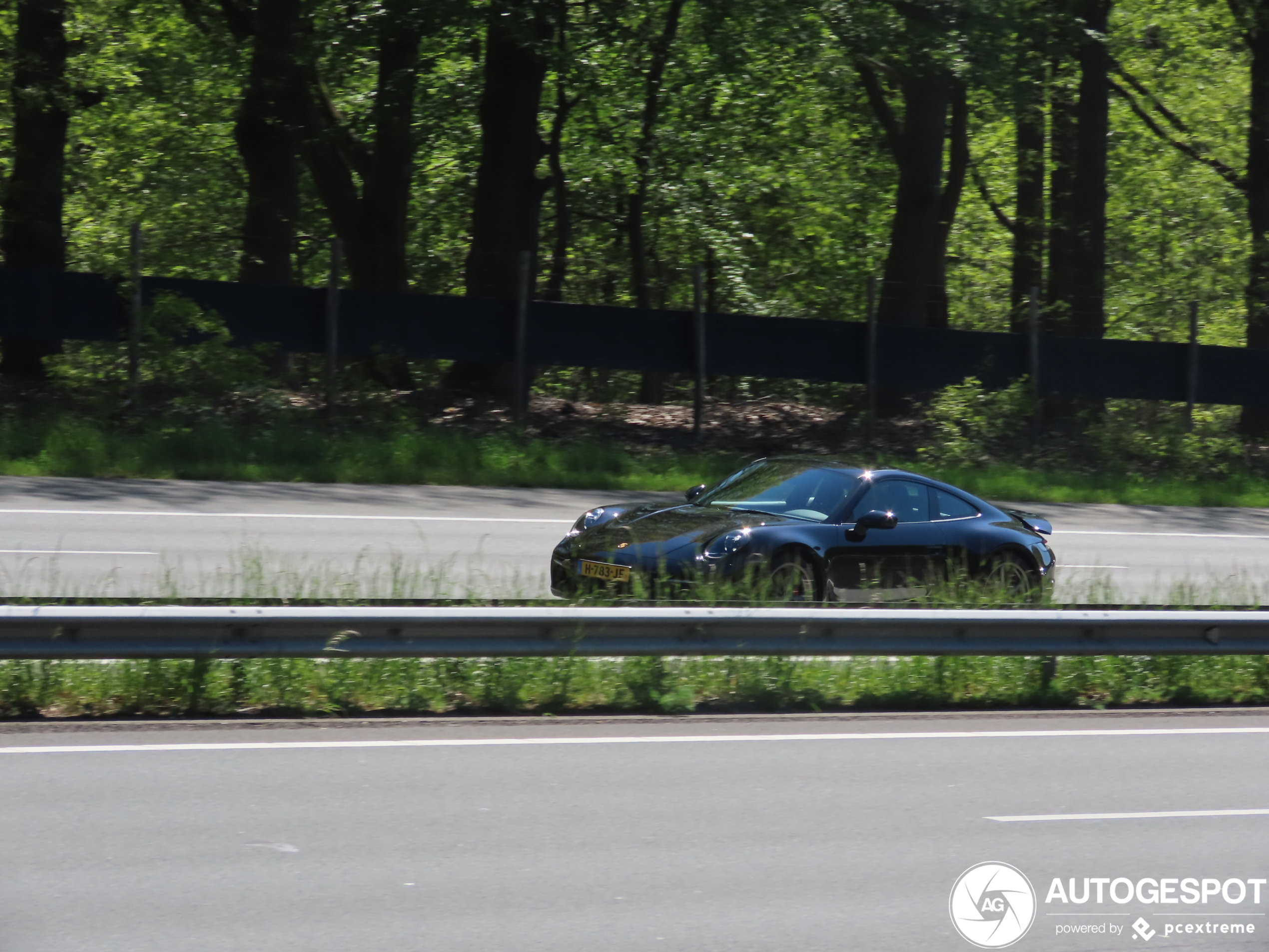 Porsche 992 Carrera S