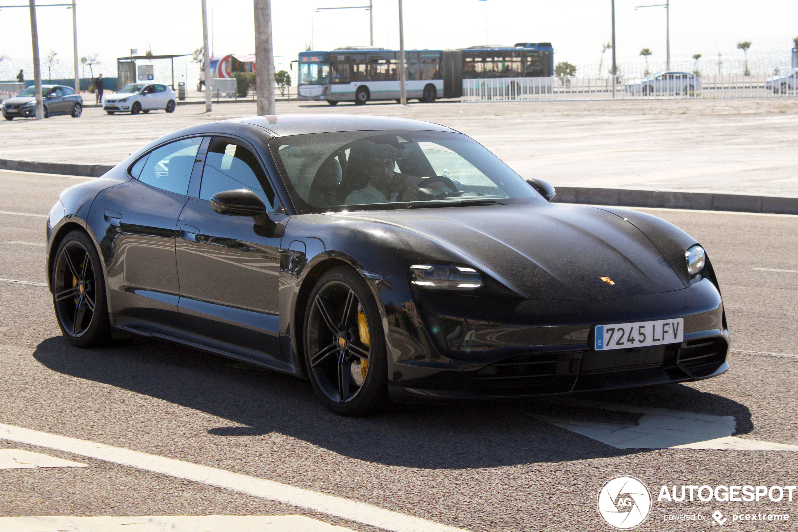 Porsche Taycan Turbo S