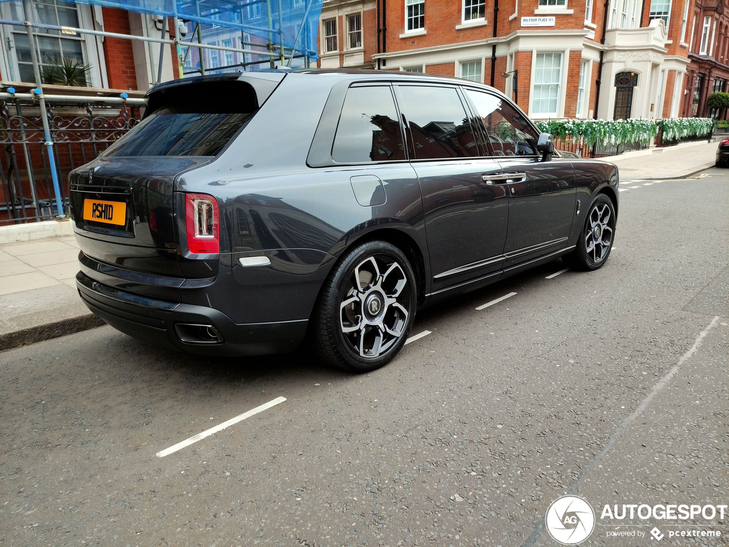 Rolls-Royce Cullinan Black Badge