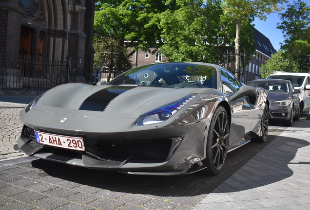 Ferrari 488 Pista