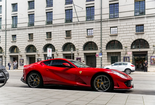 Ferrari 812 Superfast