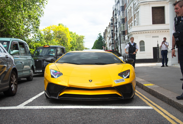 Lamborghini Aventador LP750-4 SuperVeloce