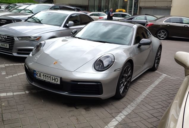 Porsche 992 Carrera S