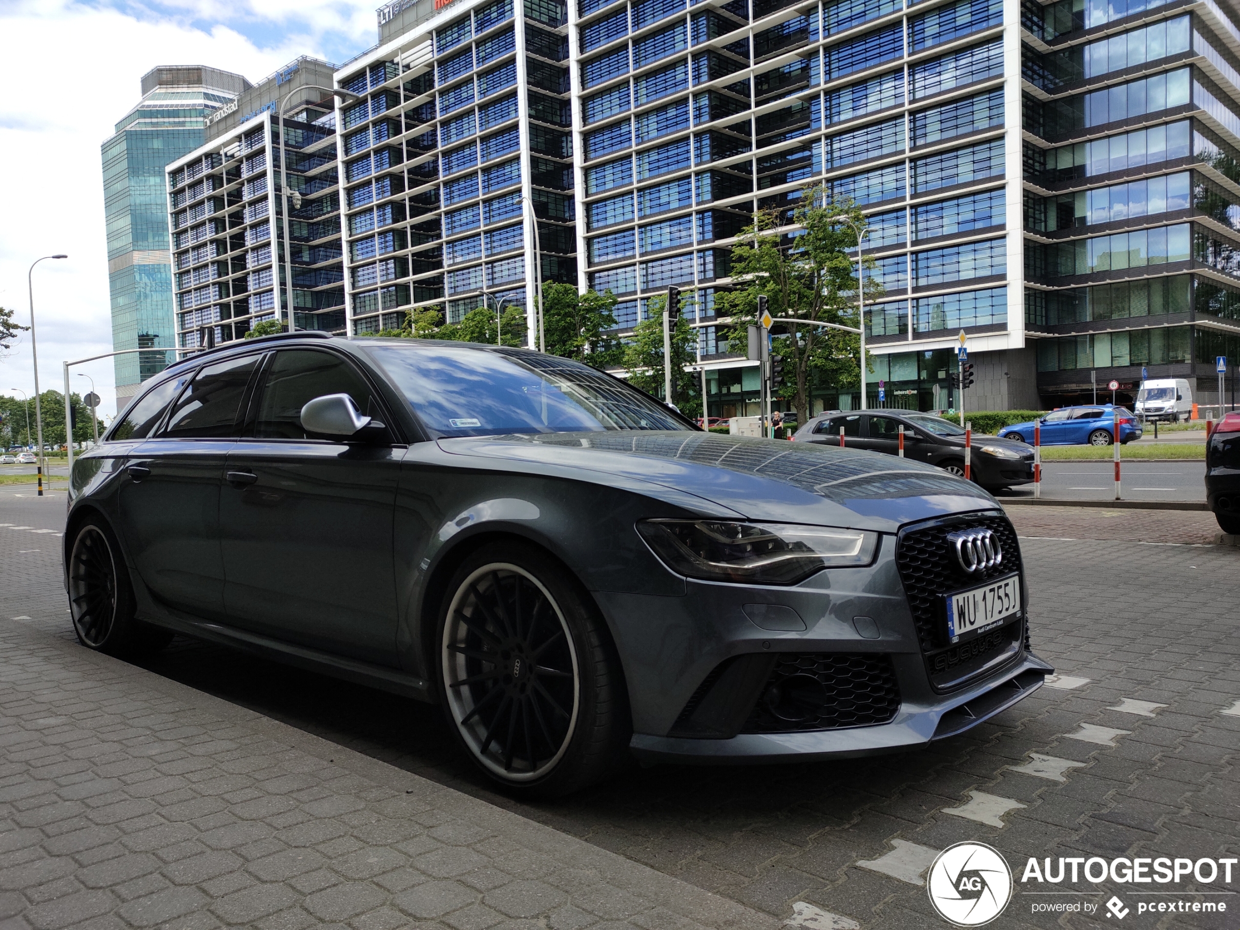 Audi RS6 Avant C7