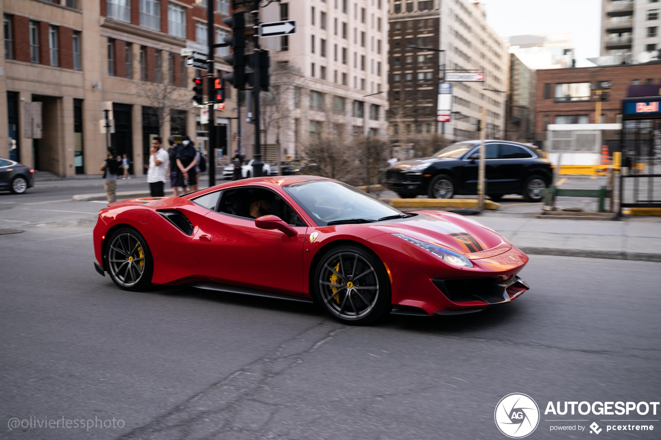 Ferrari 488 Pista