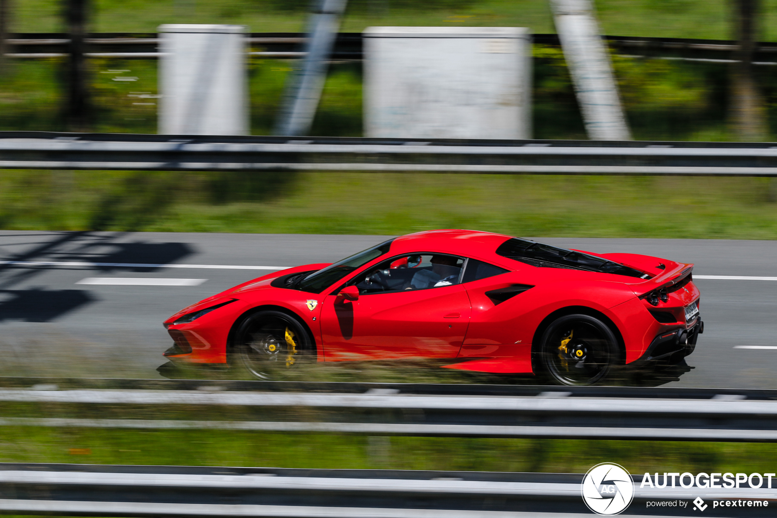 Ferrari F8 Tributo