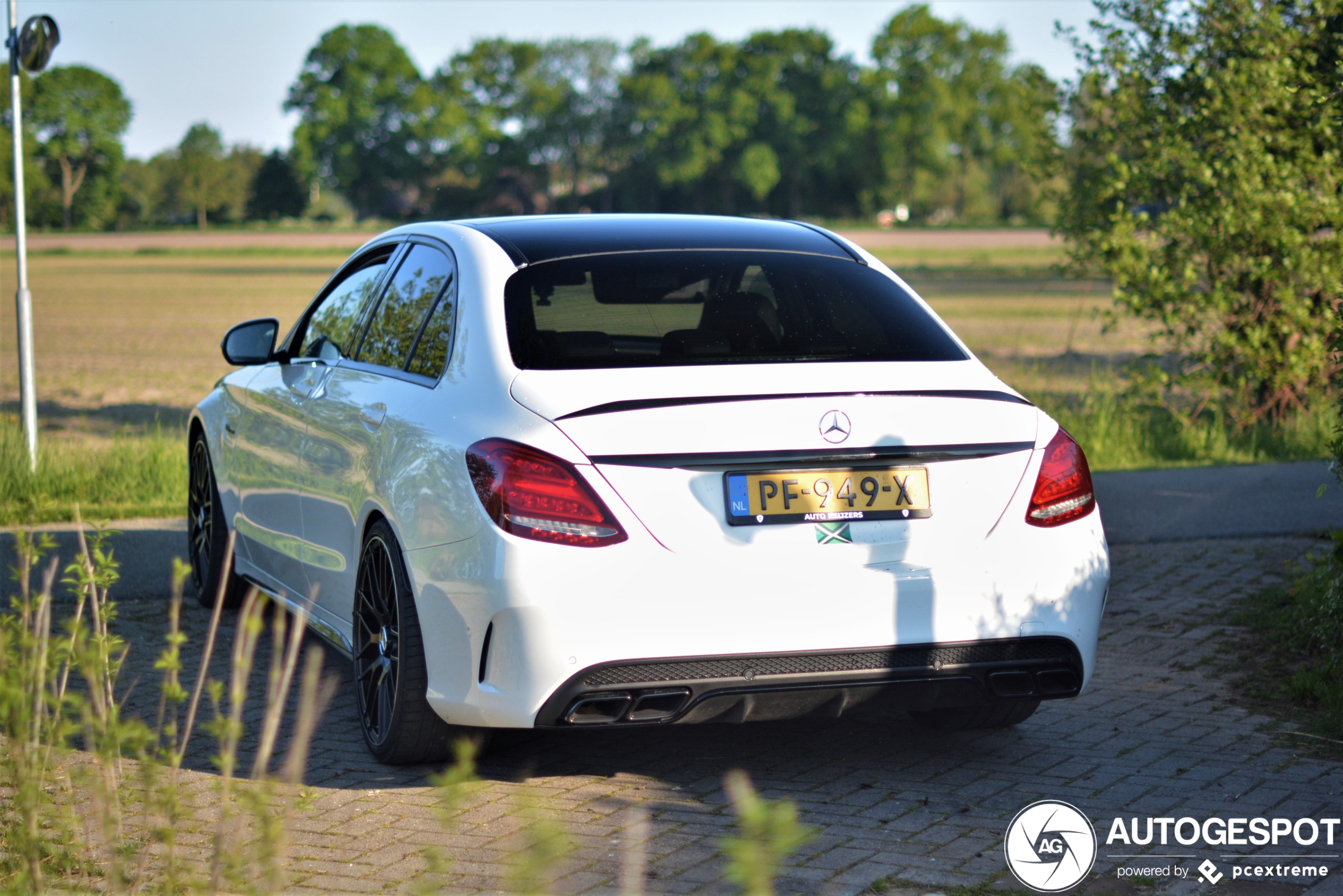 Mercedes-AMG C 63 W205