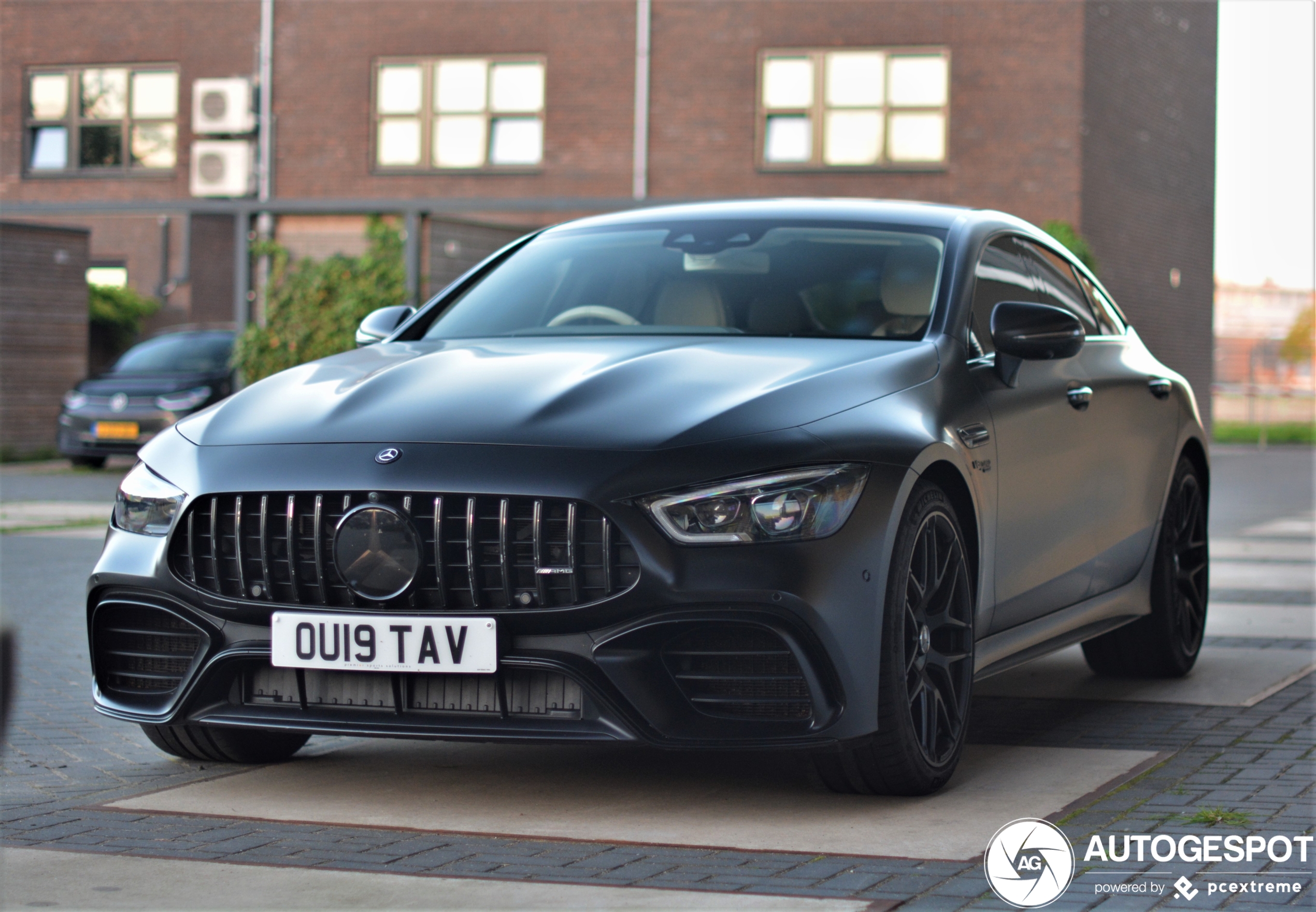 Mercedes-AMG GT 63 S X290