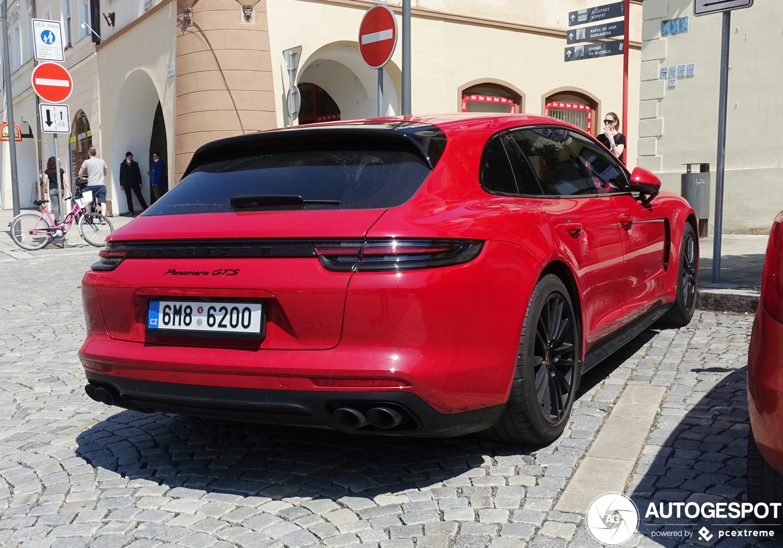 Porsche 971 Panamera GTS Sport Turismo