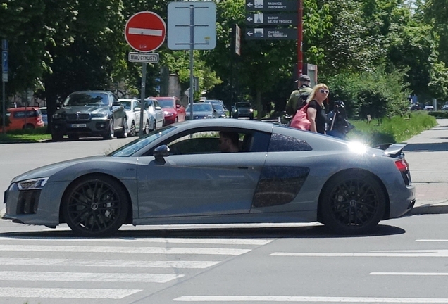 Audi R8 V10 Plus 2015