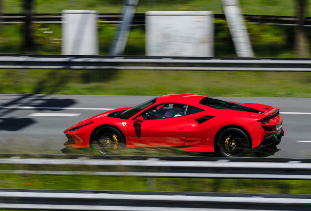 Ferrari F8 Tributo