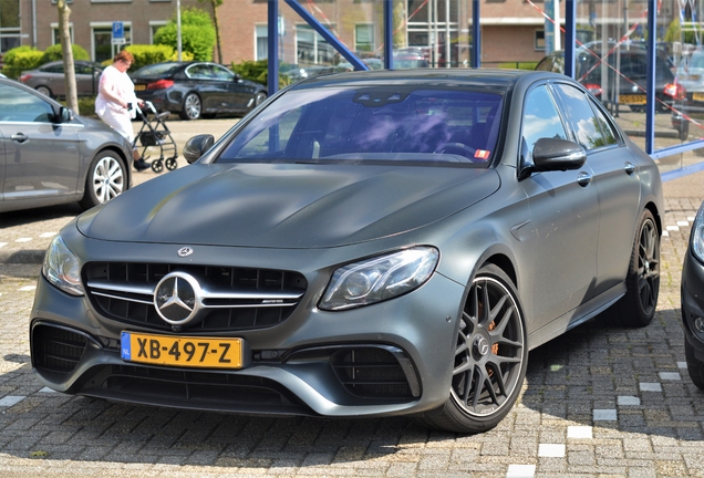 Mercedes-AMG E 63 S W213