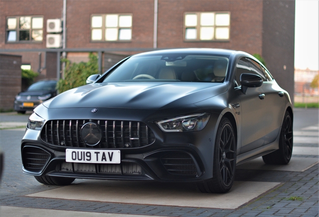 Mercedes-AMG GT 63 S X290