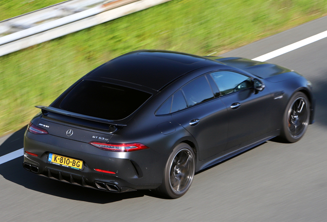 Mercedes-AMG GT 63 S X290