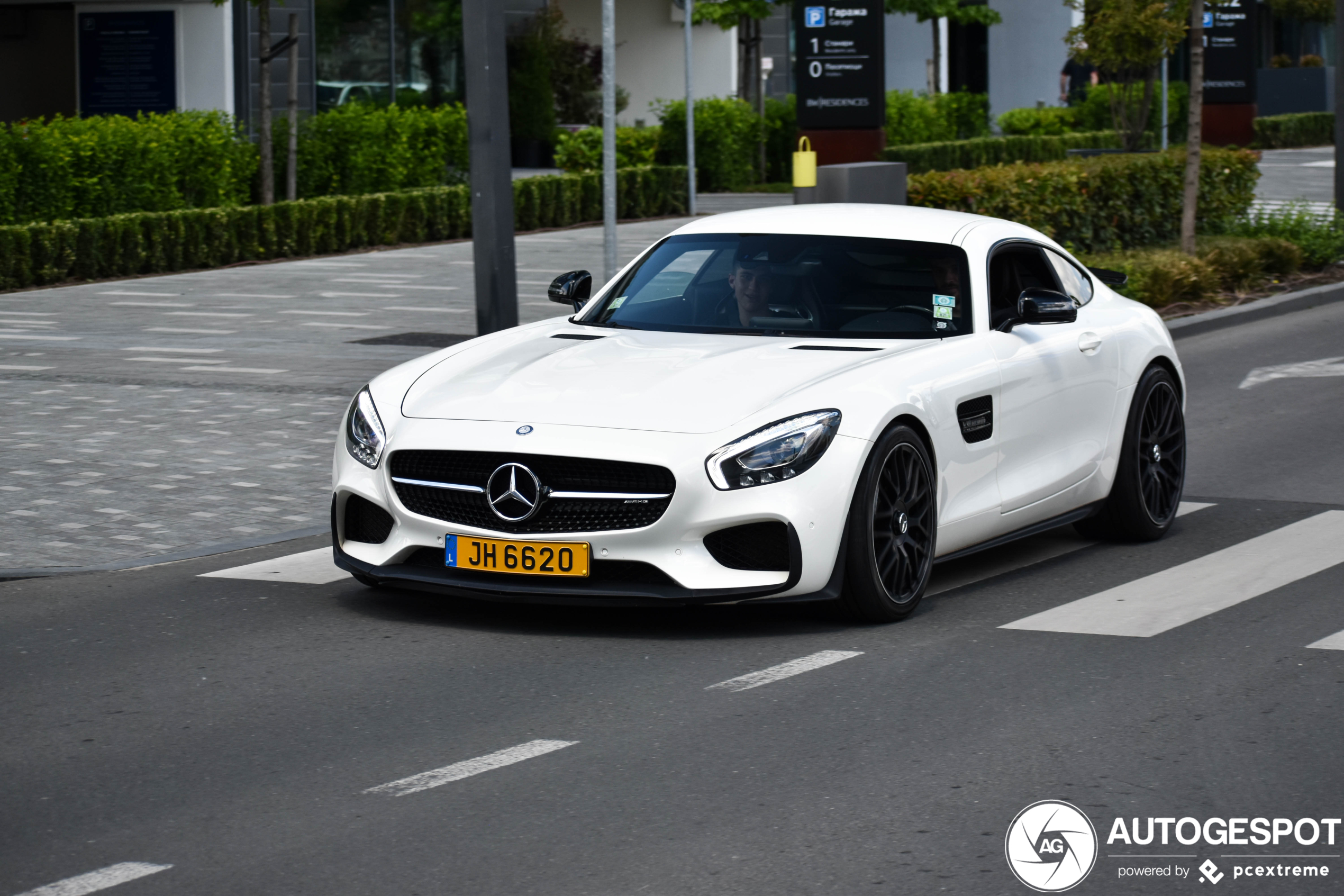 Mercedes-AMG GT S C190