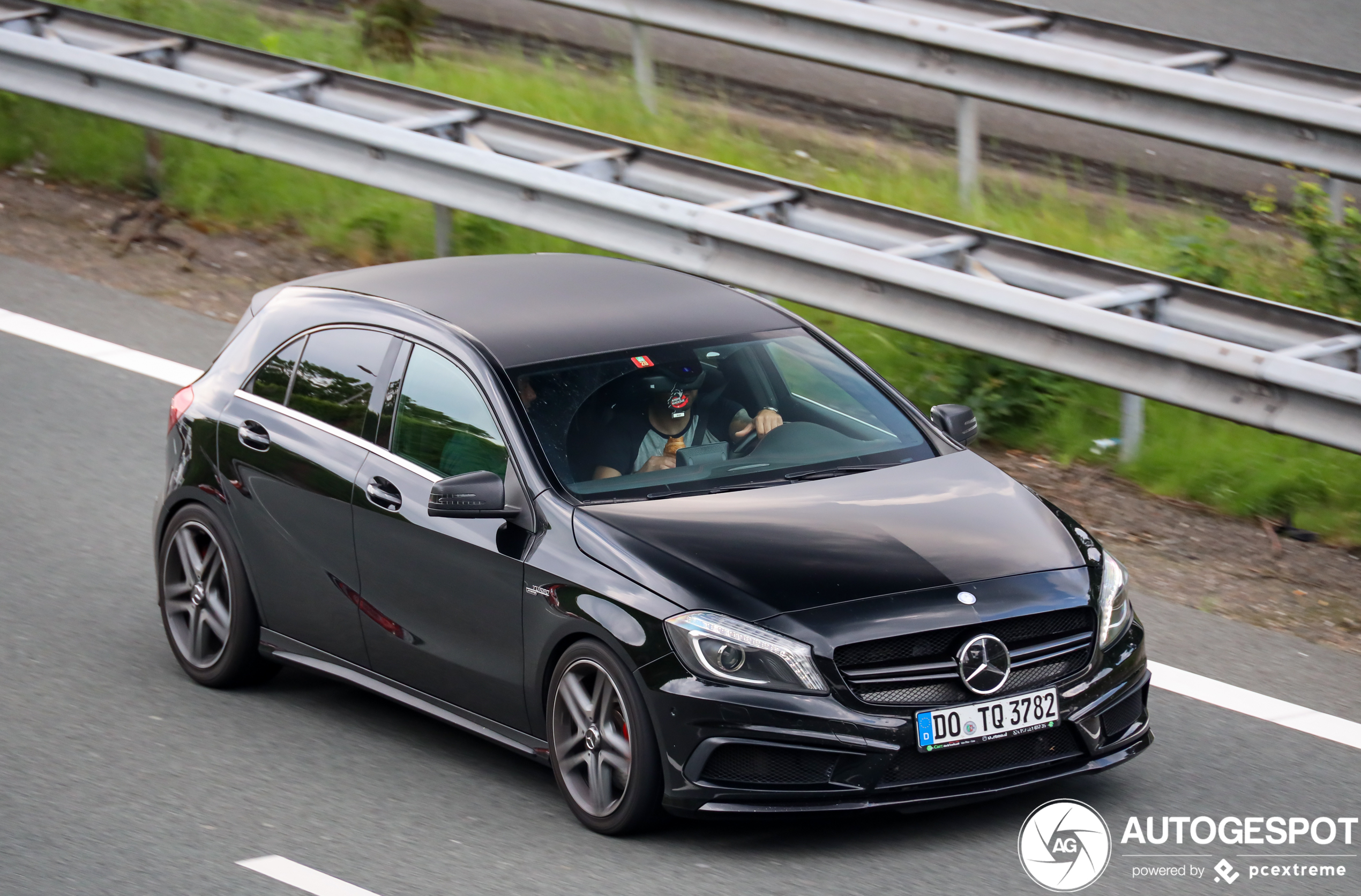 Mercedes-Benz A 45 AMG