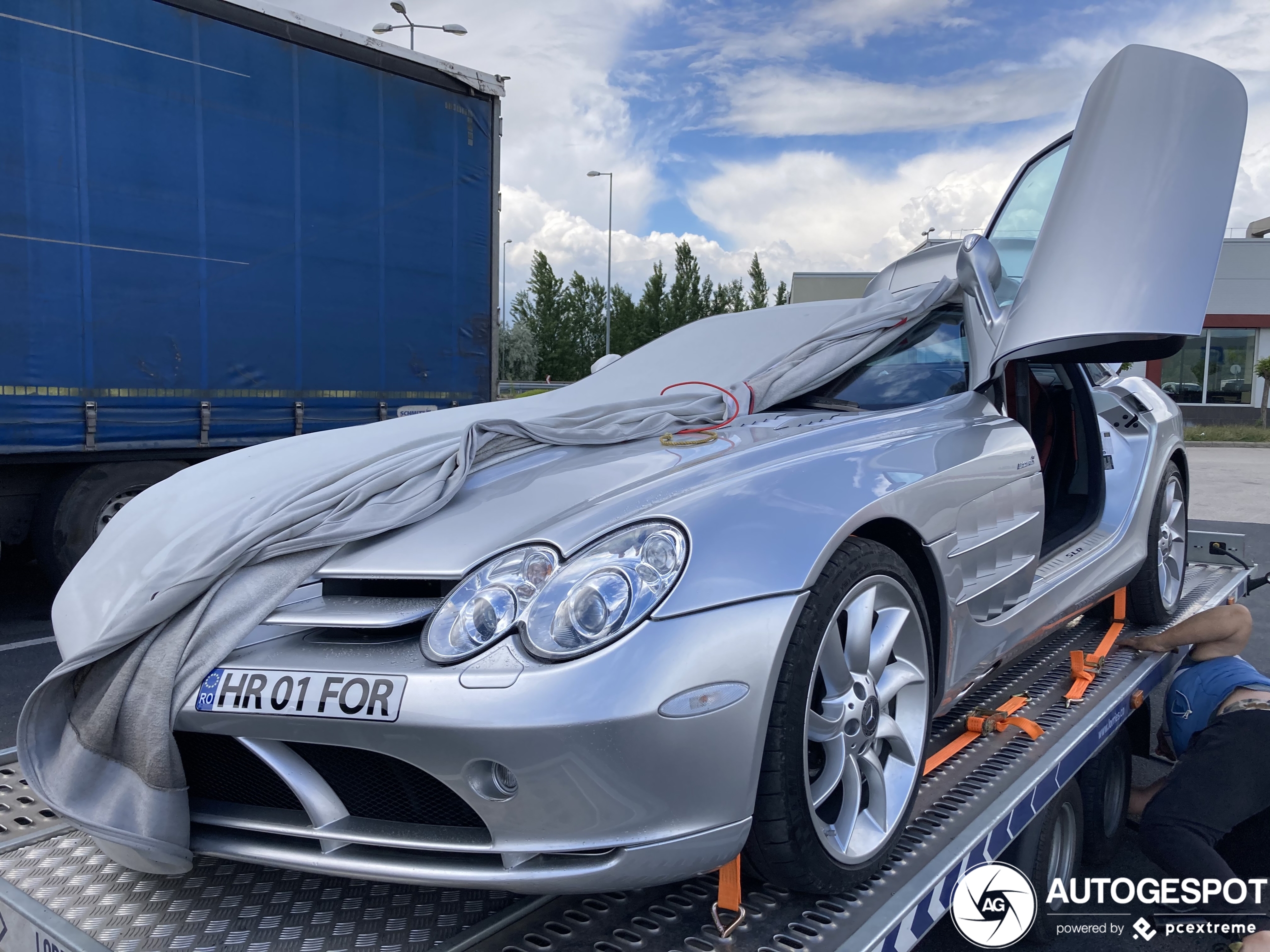 Mercedes-Benz SLR McLaren