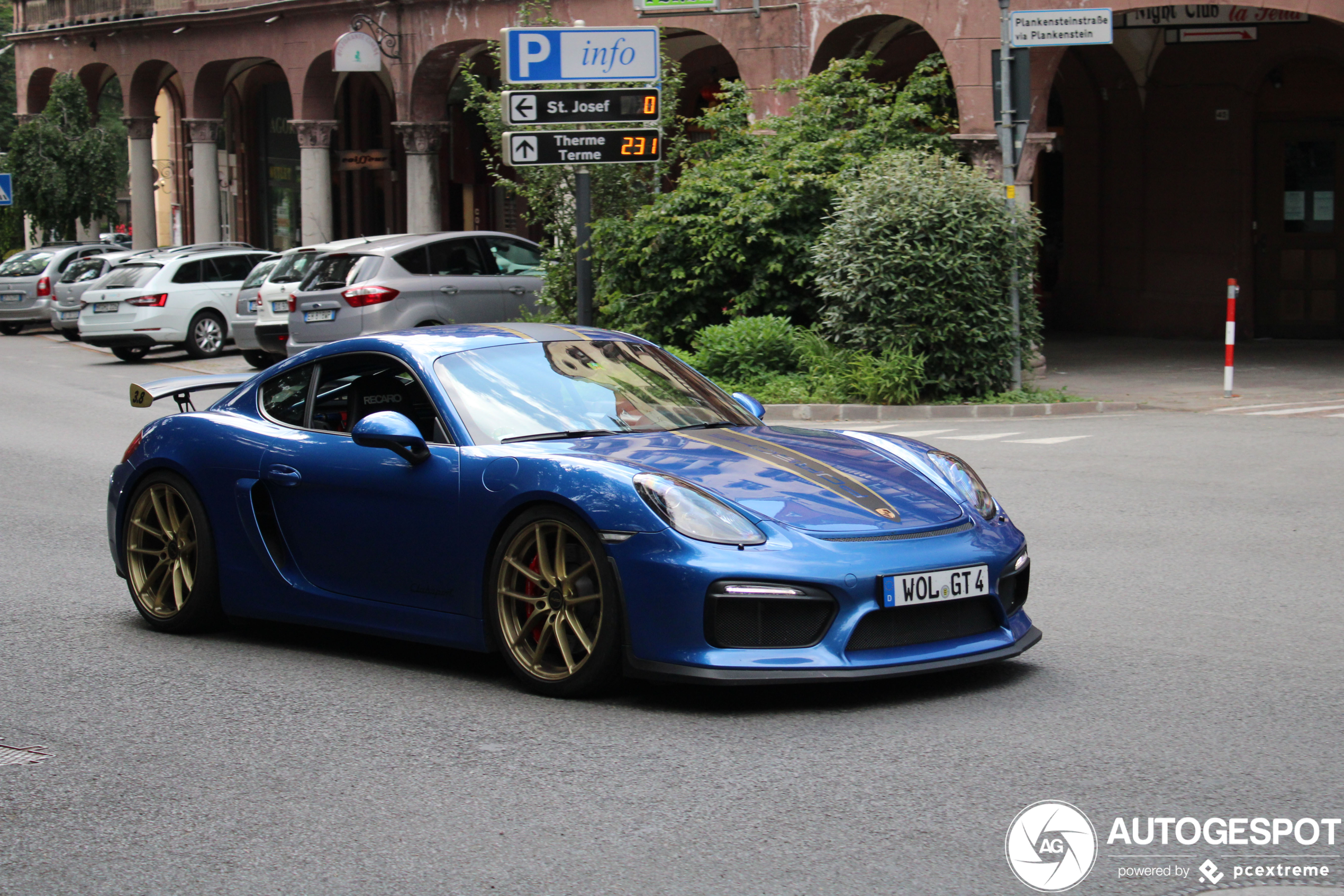 Porsche 981 Cayman GT4