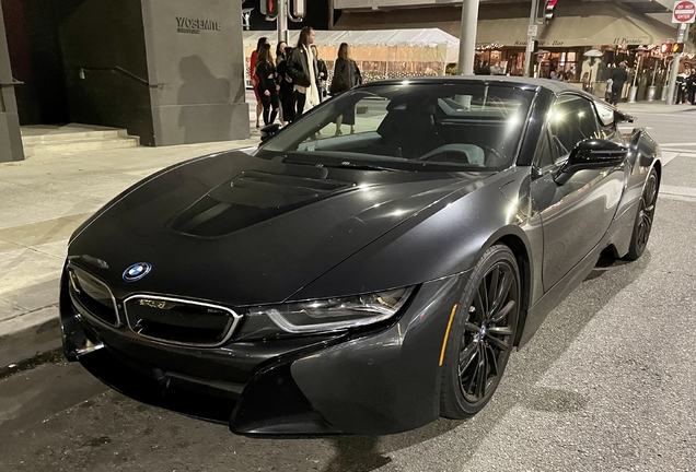 BMW i8 Roadster