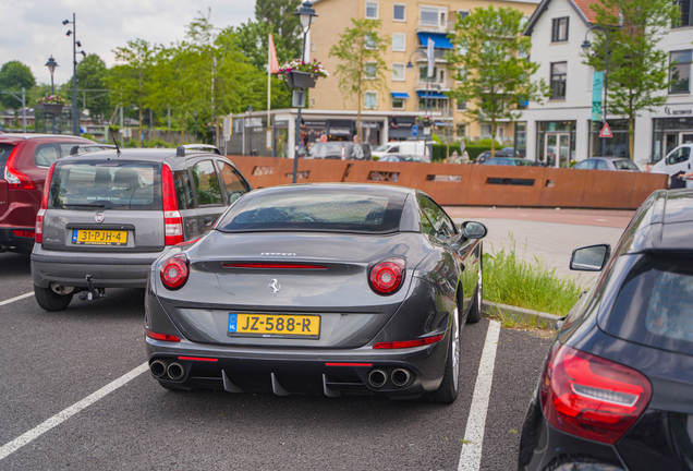 Ferrari California T