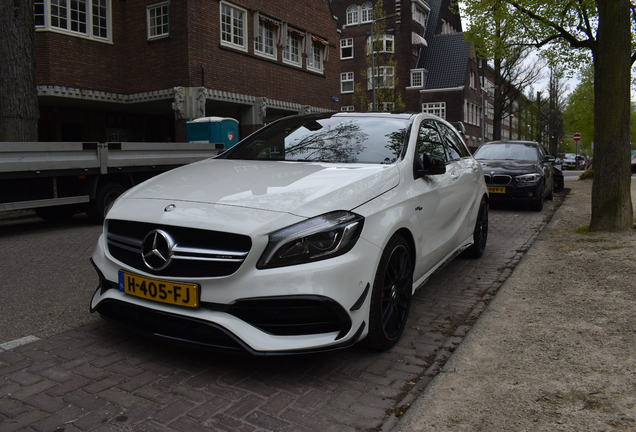 Mercedes-AMG A 45 W176 2015