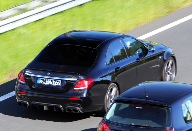 Mercedes-AMG Brabus E B40-700 W213