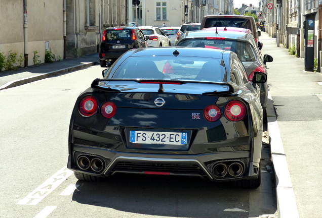 Nissan GT-R 2017