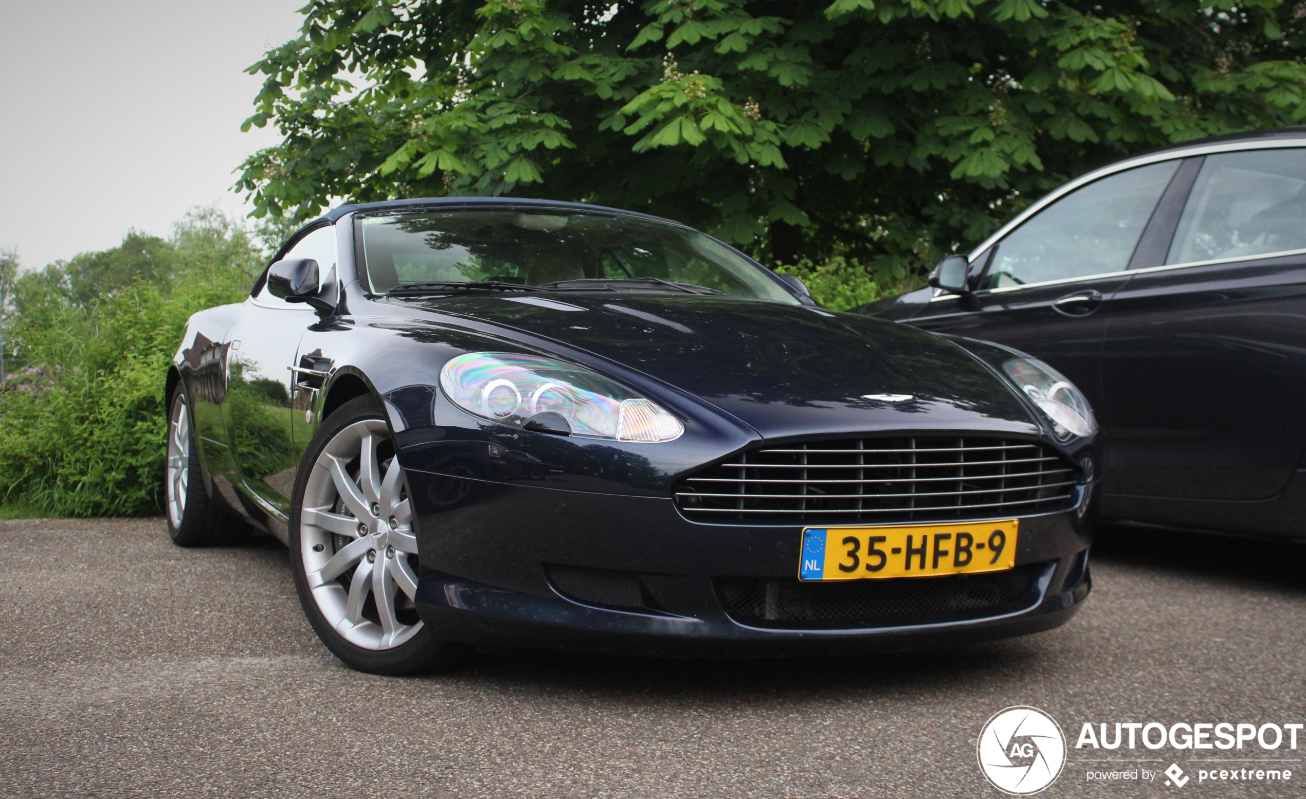 Aston Martin DB9 Volante