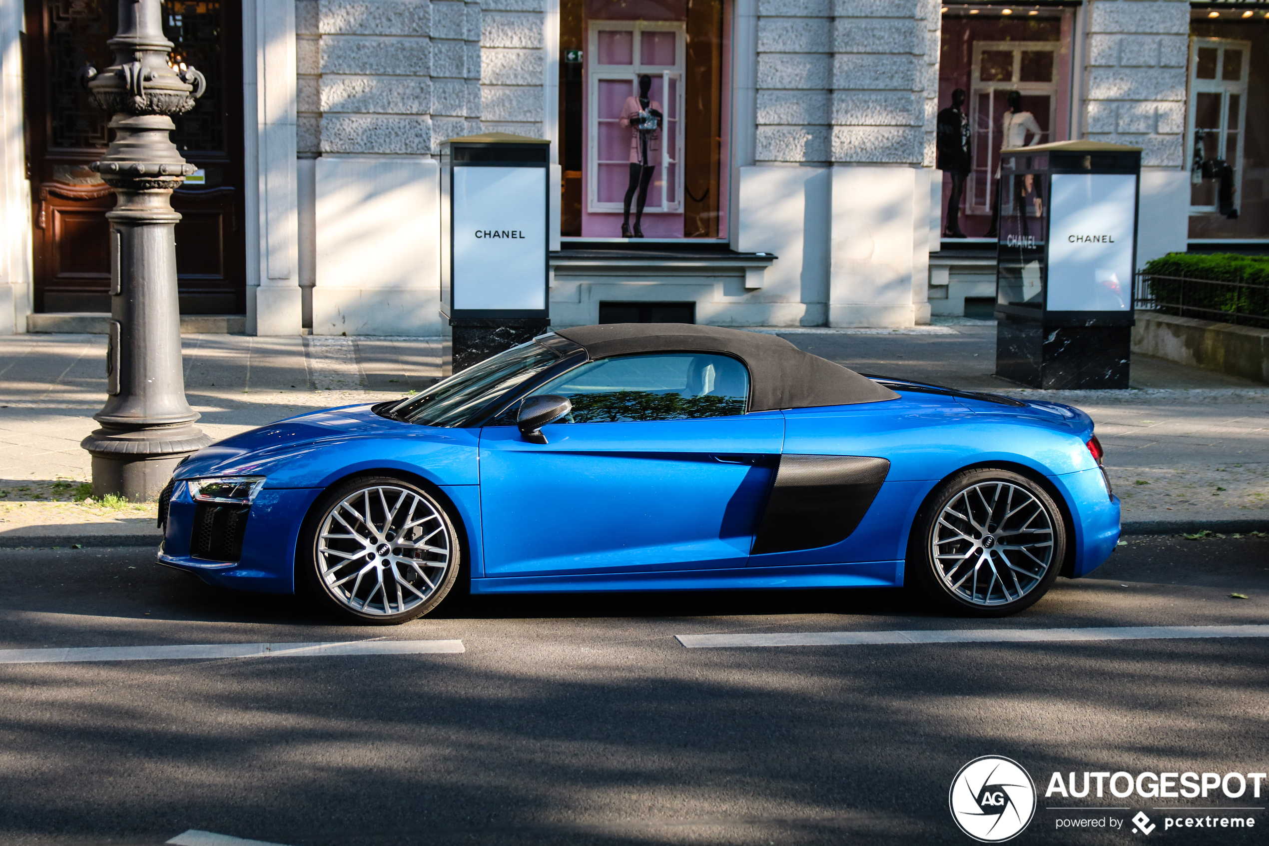 Audi R8 V10 Spyder 2016